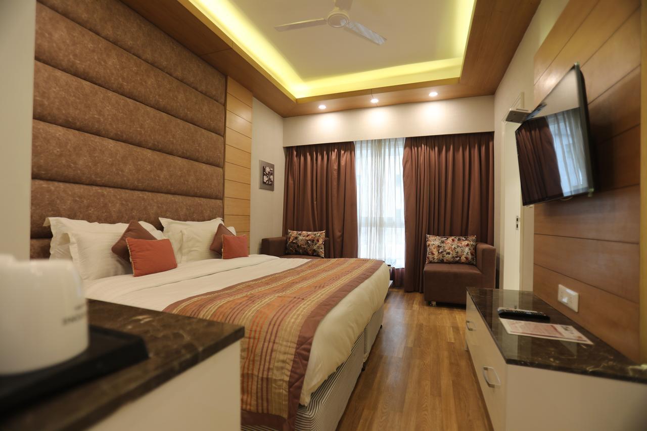 Milestone Inn & Spa Mussoorie Exterior foto